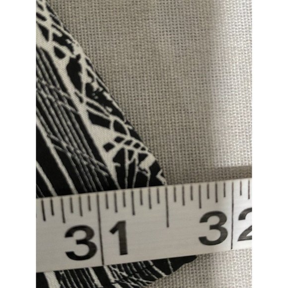 Guess Womens Retro Halter Top Dress White And Black Knee Length Size 8 - Picture 5 of 10